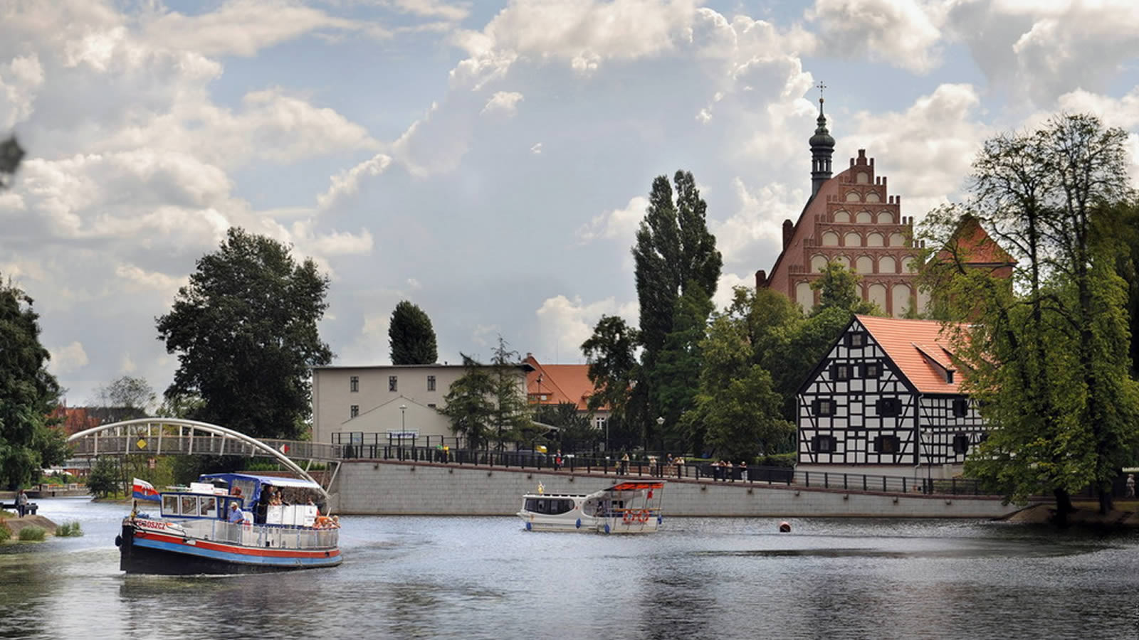 New Bydgoszcz City Guide: Discover the Charming City!